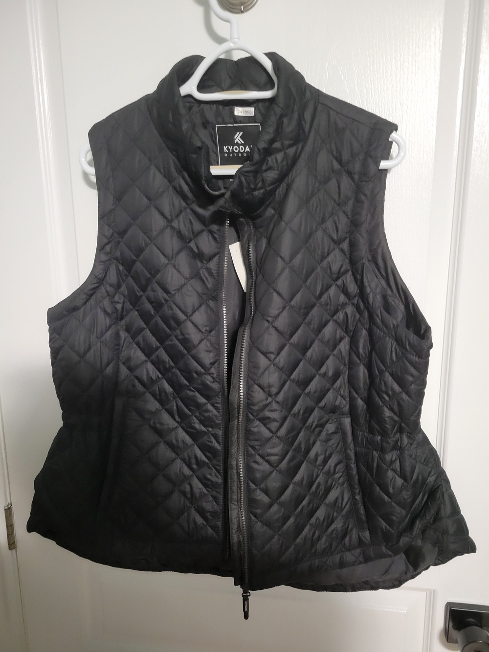 Kyodan Black Quilted Puffer Vest